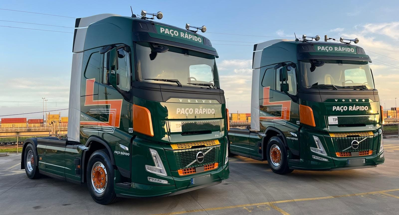 Camiões Volvo da frota Paço Rápido